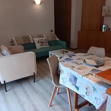 Apartment Tosca 5 *